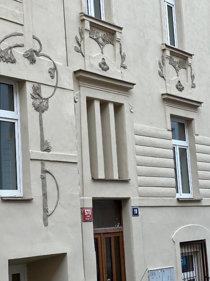 Maria Apartment Liben Praga Exterior foto